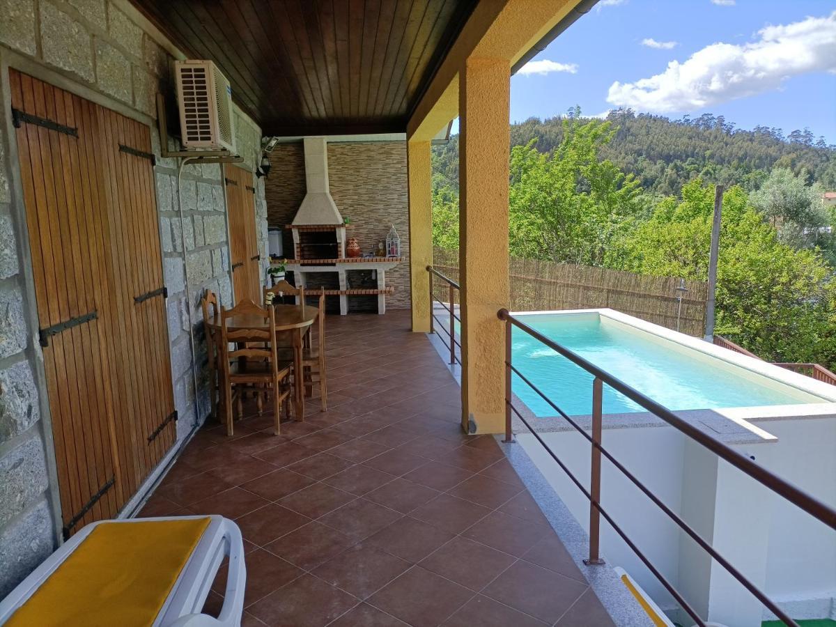 Casa Amarela Da Canicada Vieira do Minho Exteriér fotografie