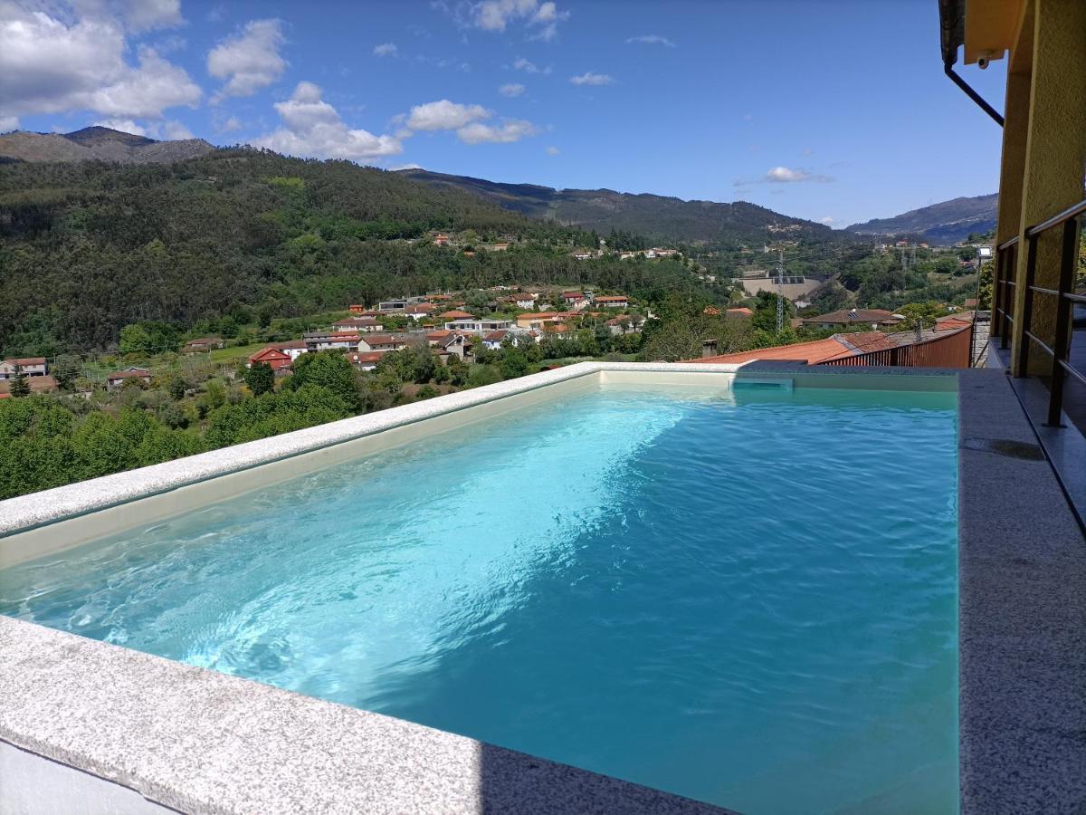 Casa Amarela Da Canicada Vieira do Minho Exteriér fotografie