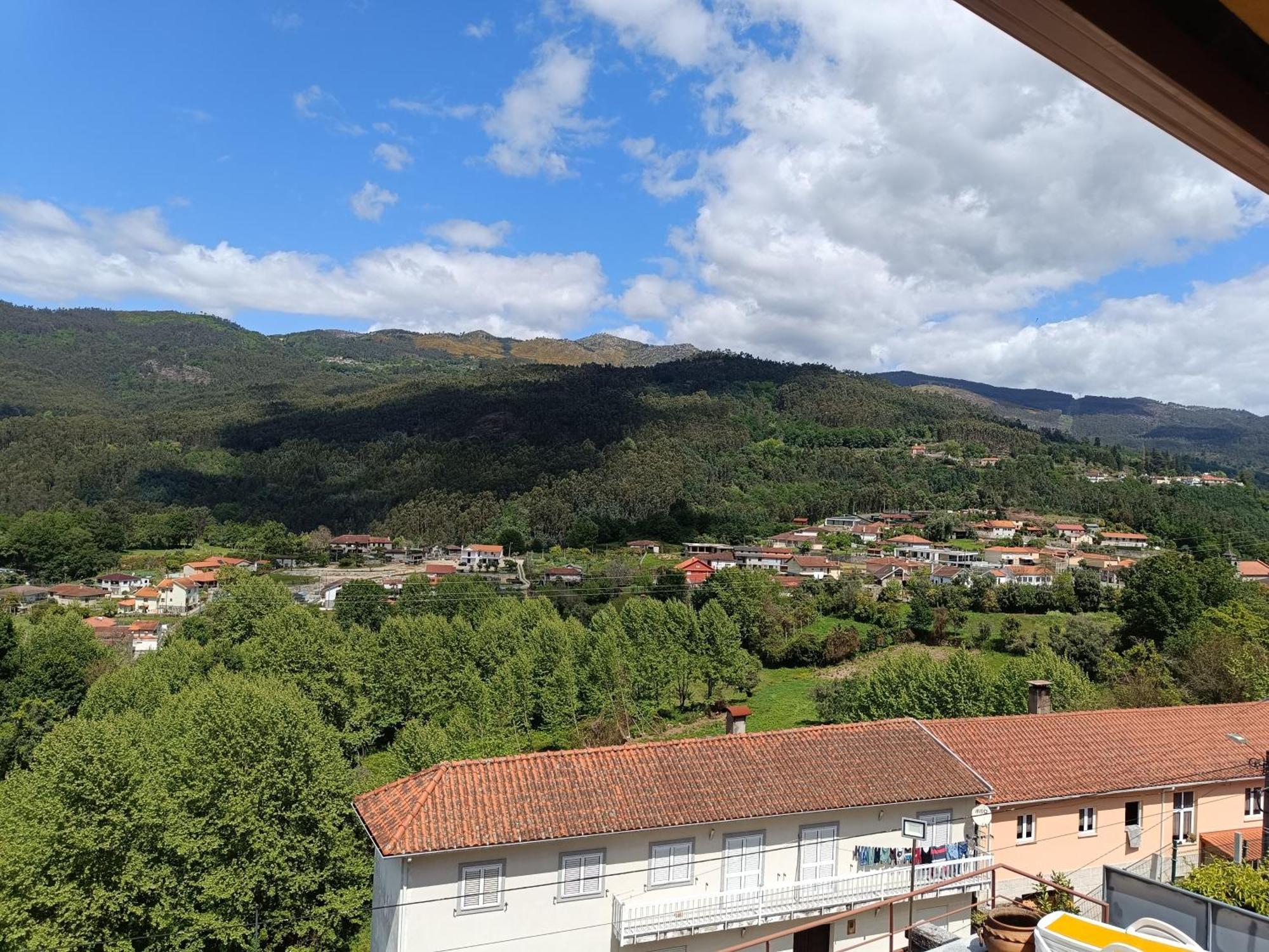 Casa Amarela Da Canicada Vieira do Minho Exteriér fotografie